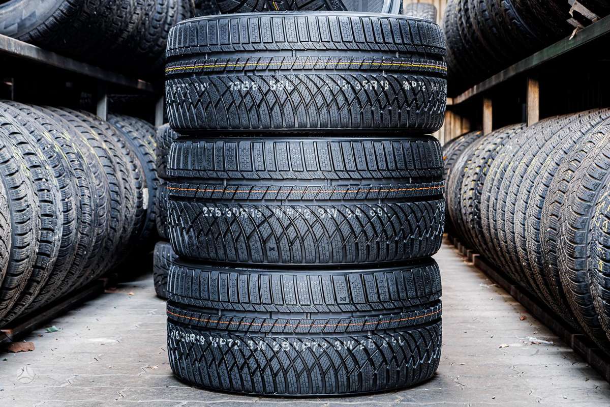 Kumho Wintercraft WP72, winter 275/30 R19