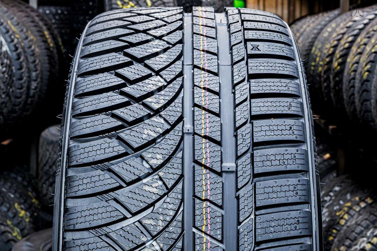 Kumho Wintercraft WP72, winter 275/30 R19