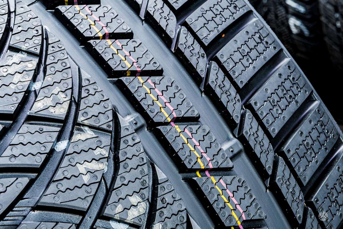 Kumho Wintercraft WP72, winter 275/30 R19