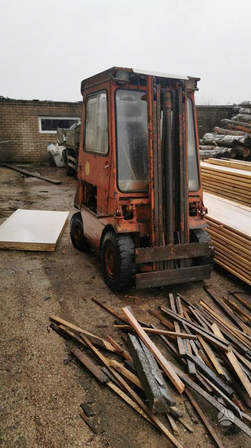 Toyota T7, forklifts
