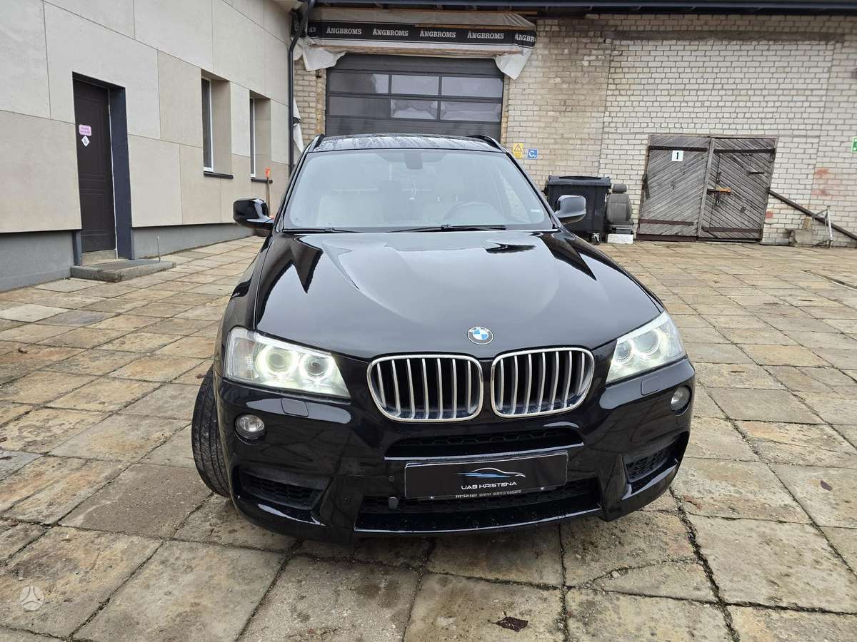 BMW X3, 3.0 l., off-road / crossover