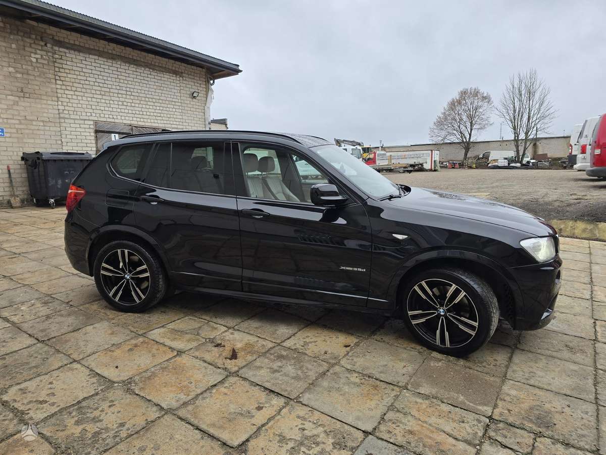 BMW X3, 3.0 l., off-road / crossover