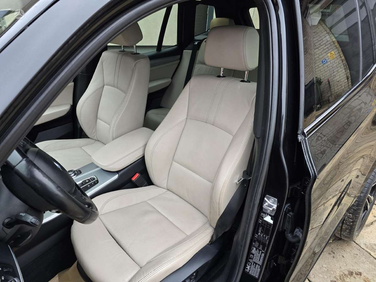 BMW X3, 3.0 l., off-road / crossover