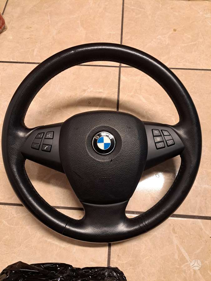 BMW X5 body parts