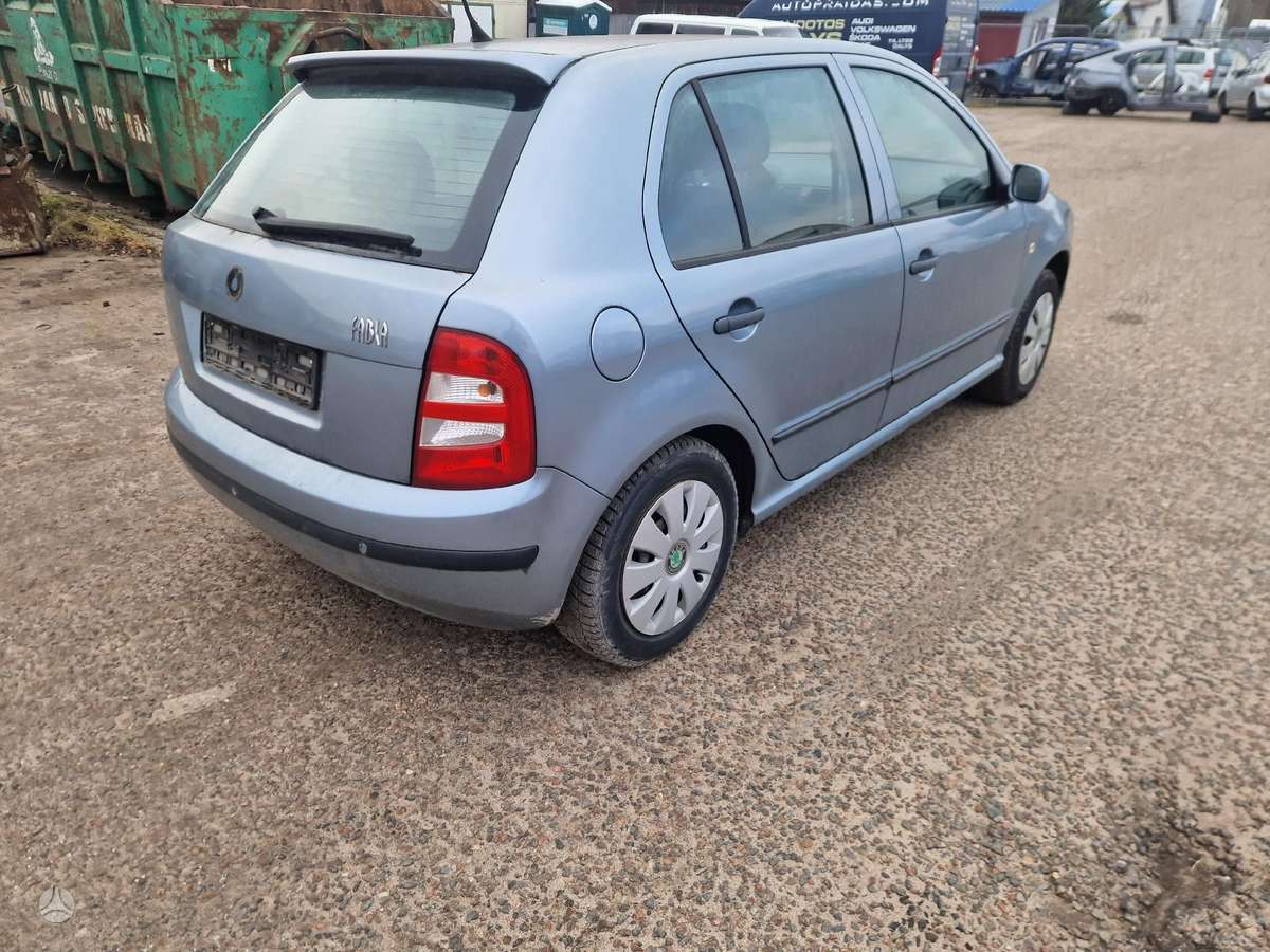 Skoda Fabia Minsko pl 33a 5 angaras
