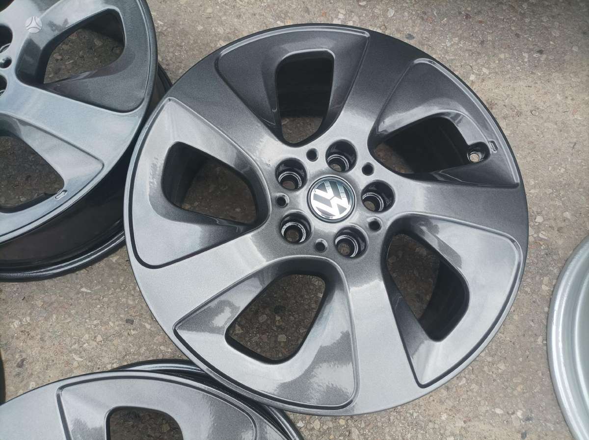 Volkswagen, light alloy, R17