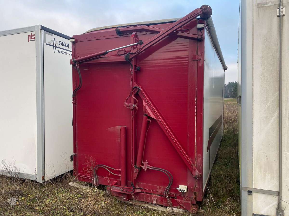 Volvo Skiedrovėžio būda, trucks