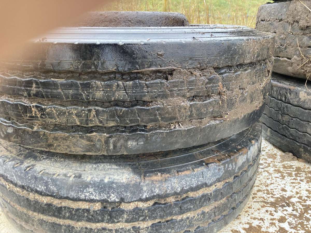 Nokian, summer 265/70 R19,5
