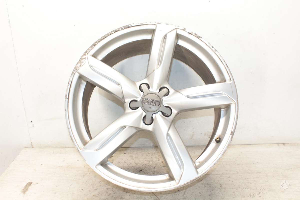 Audi Q5, lengvojo lydinio, R20