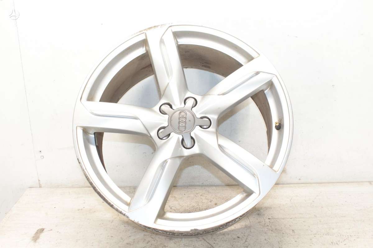 Audi Q5, lengvojo lydinio, R20
