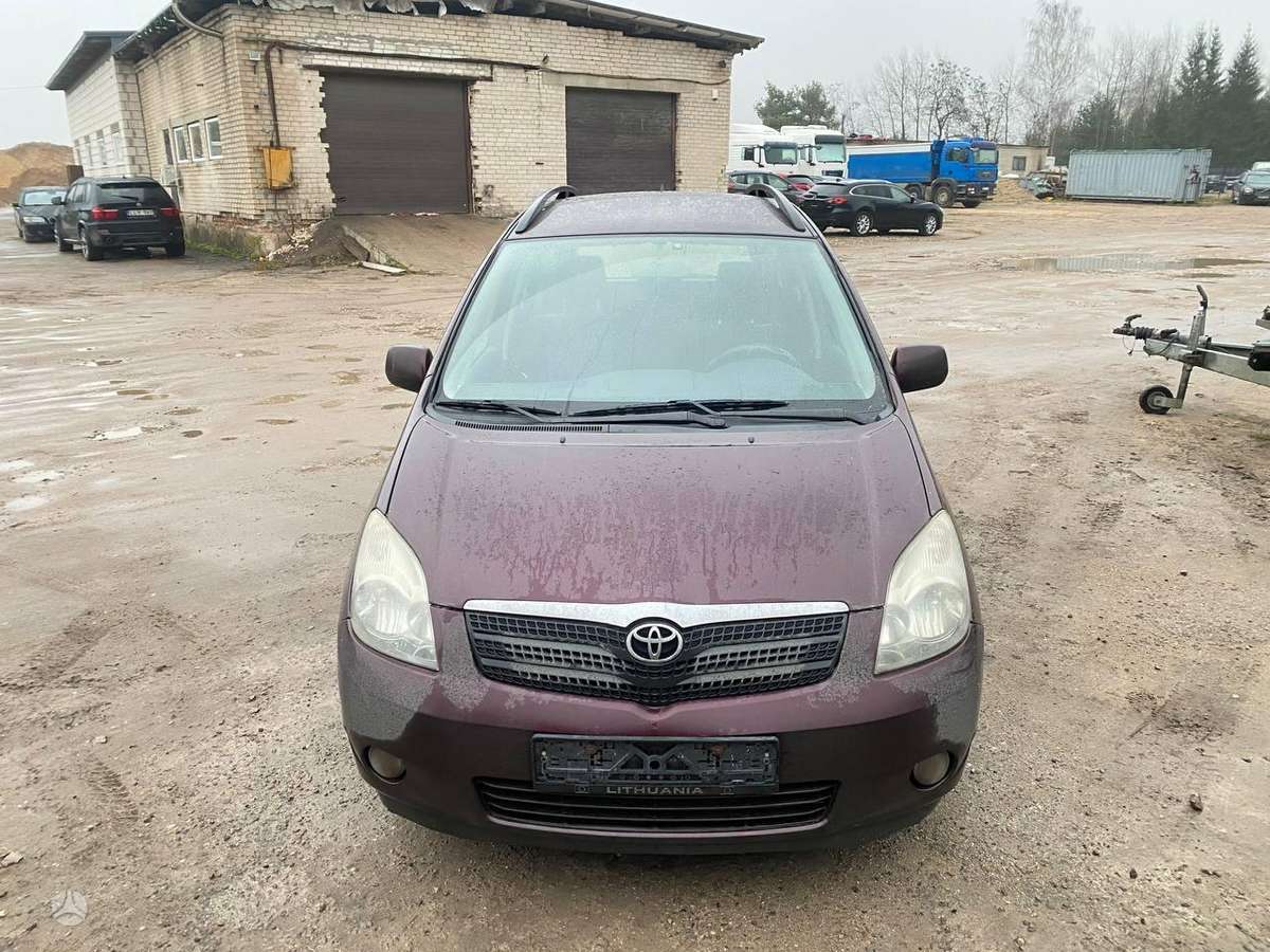 Toyota Corolla Verso