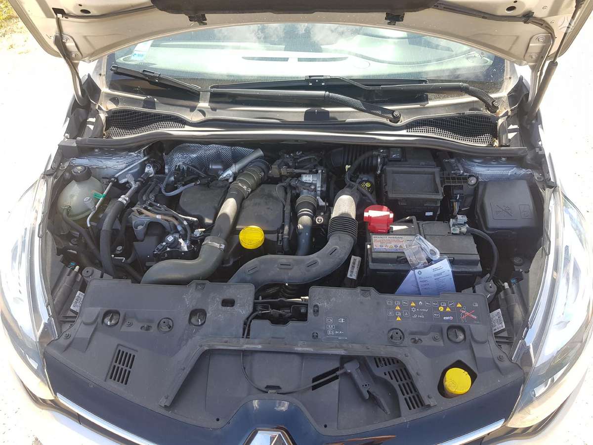 Renault Clio body parts