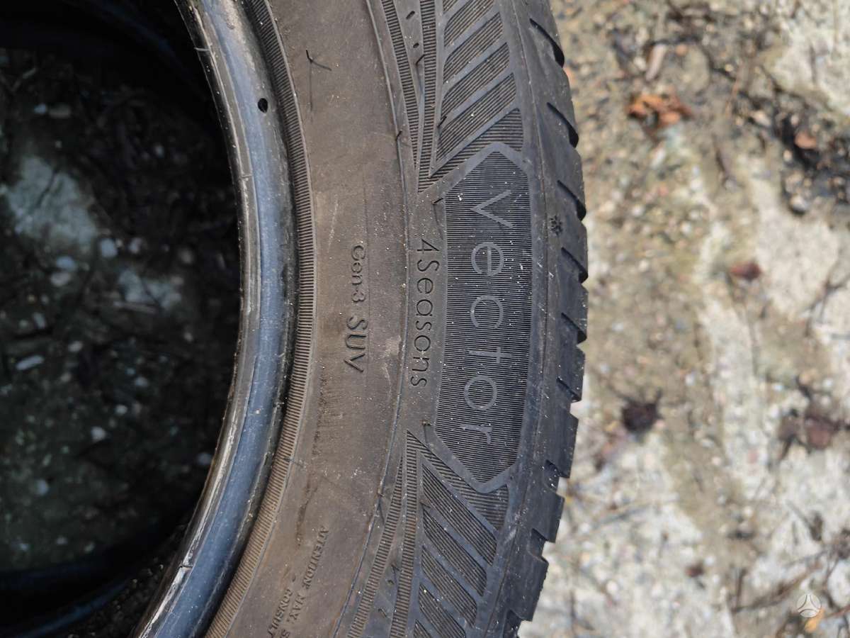 Goodyear Vector 4 season, всесезонные 225/60 R17