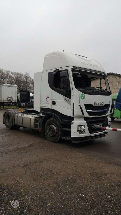 Iveco Xp, vilcējs