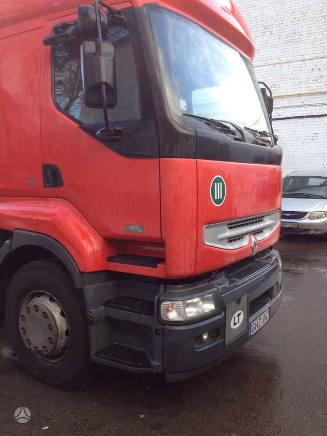 Renault Premium, semi-trailer trucks