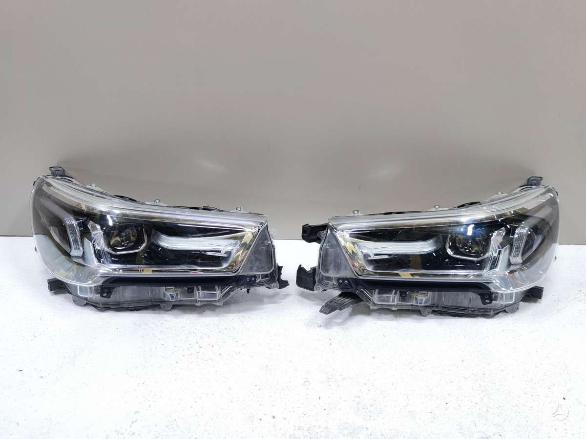 Toyota Hilux bumpers, lights, front grill