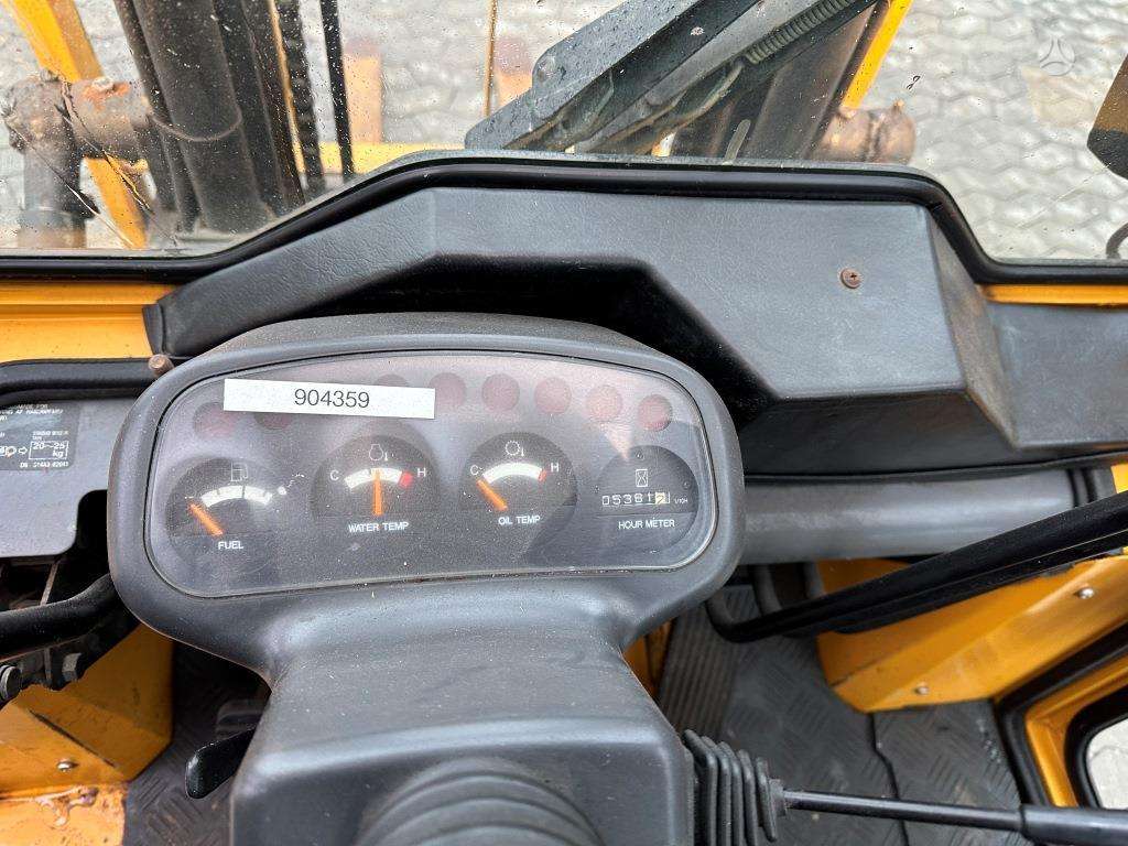 TCM 700 serija 15, forklifts