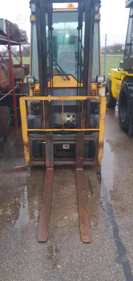 TCM 700 serija 15, forklifts
