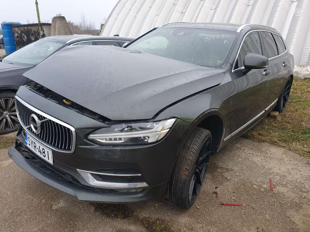 Volvo V90