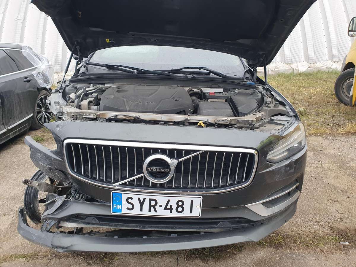 Volvo V90