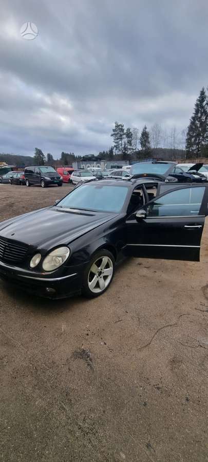 Mercedes-Benz E220
