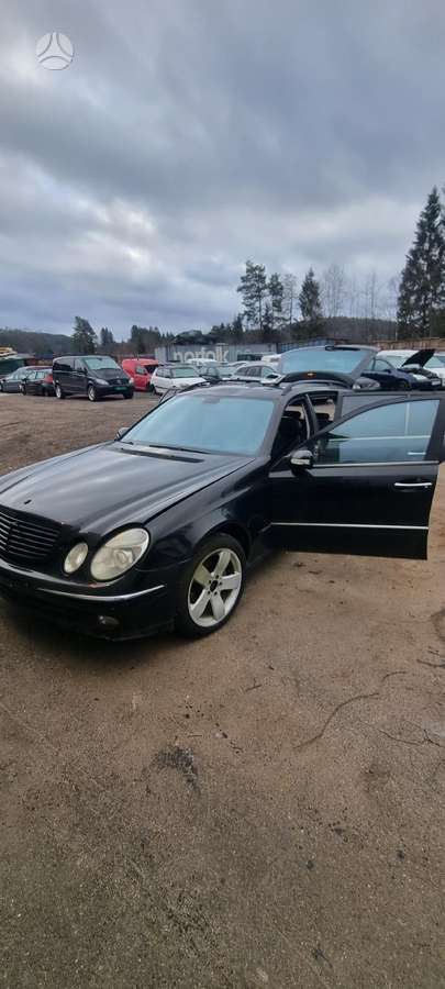 Mercedes-Benz E270