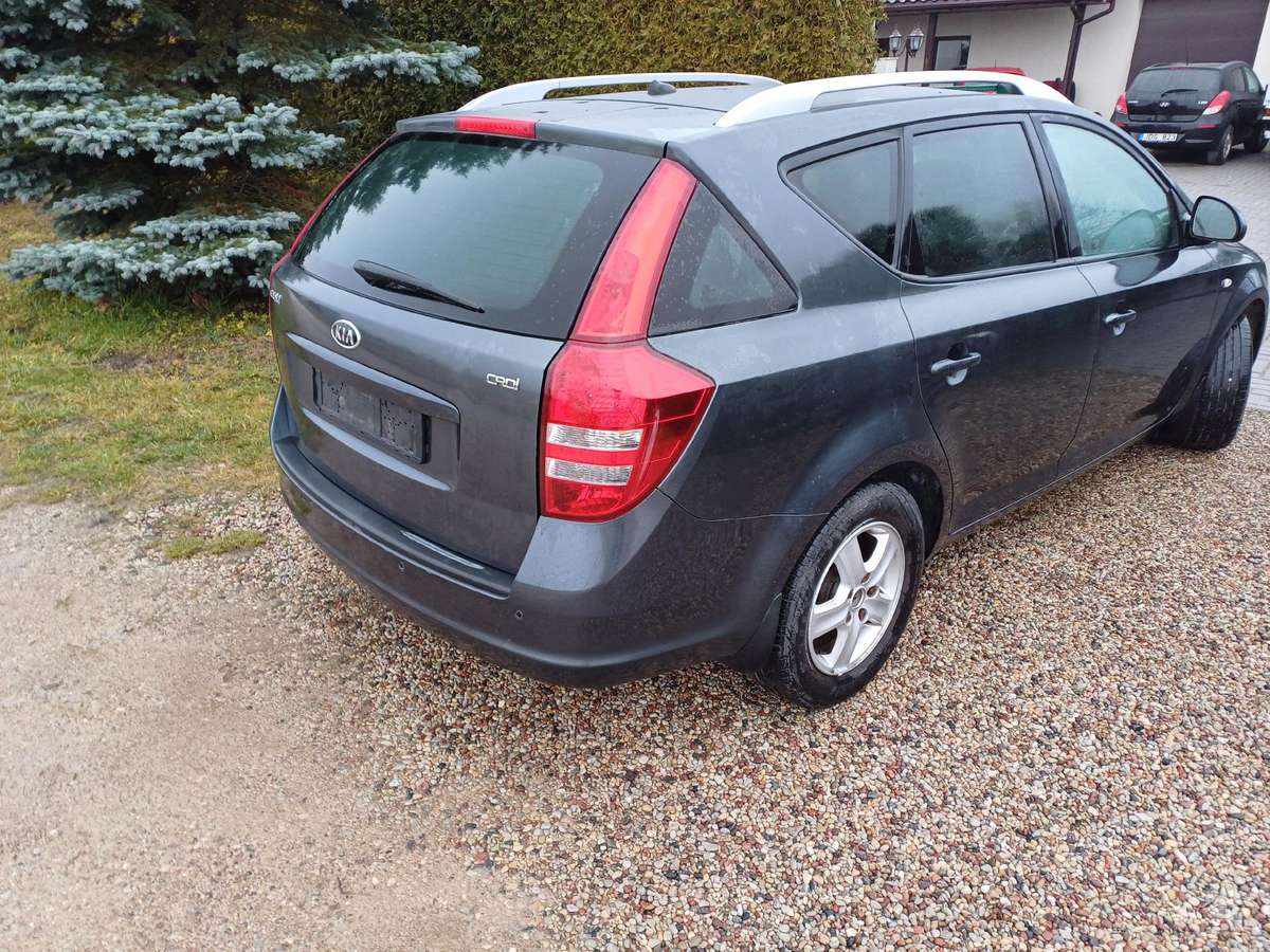Kia Ceed, 1.6 l., universalas