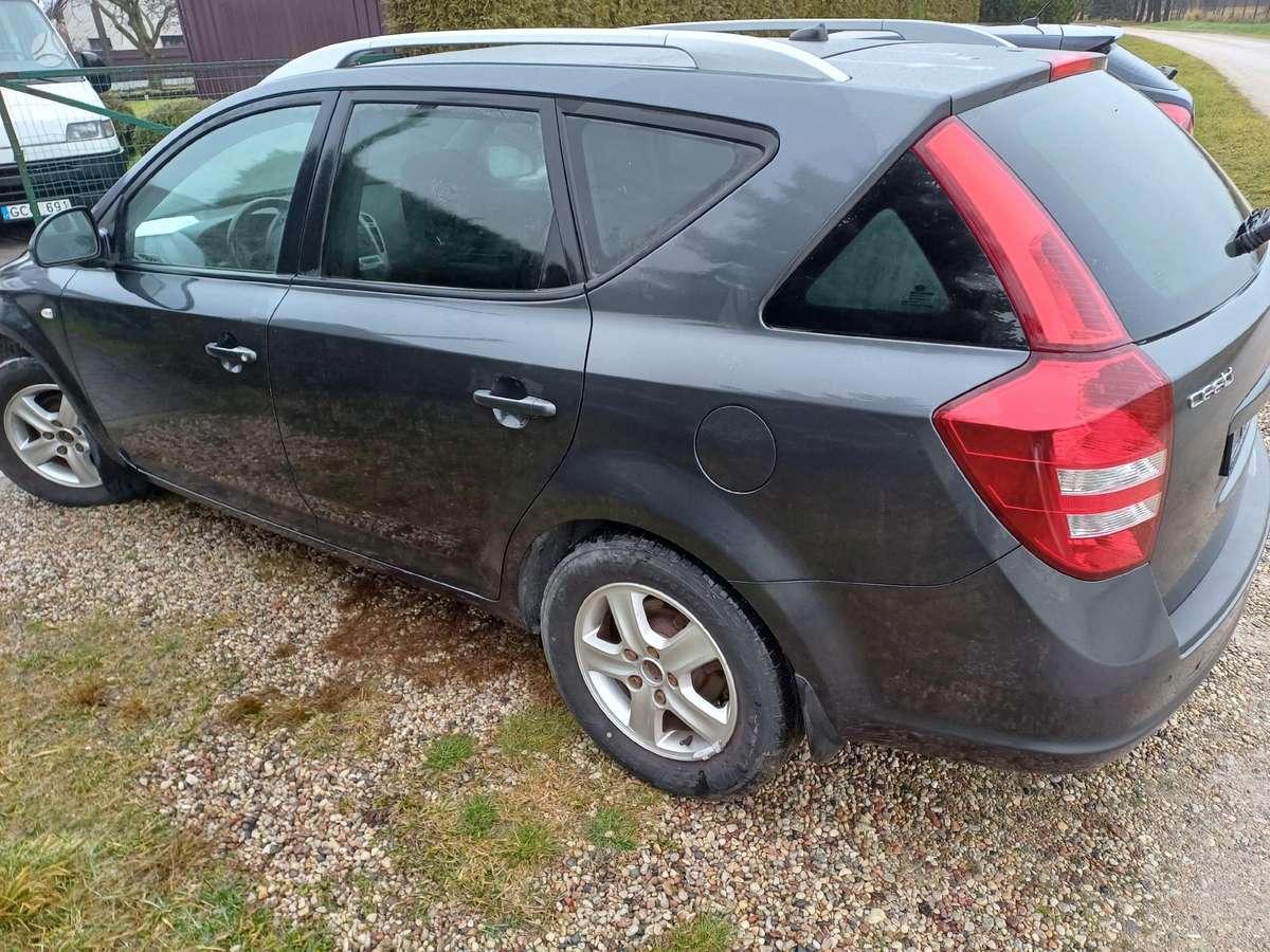 Kia Ceed, 1.6 l., universalas