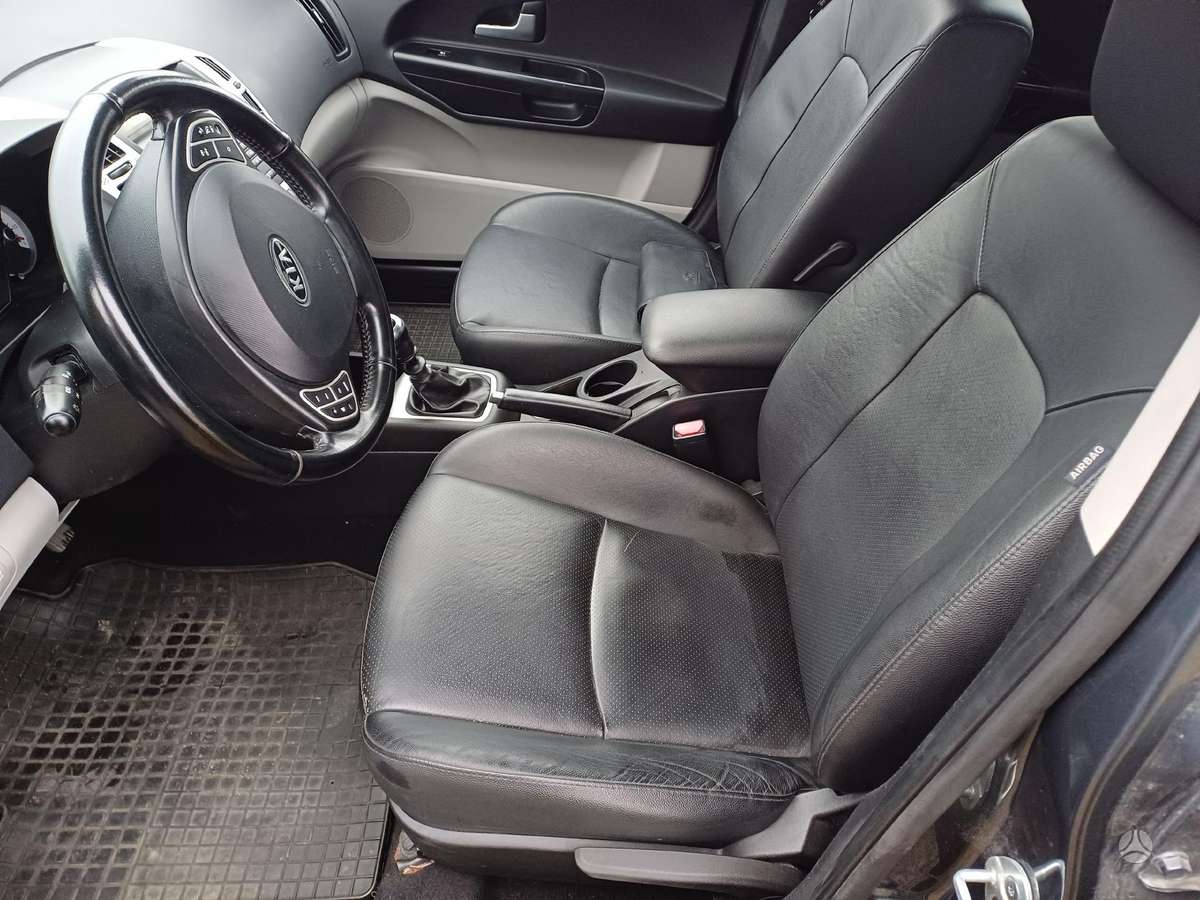 Kia Ceed, 1.6 l., universalas