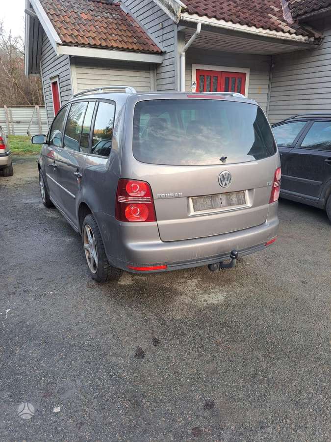 Volkswagen Touran Bls