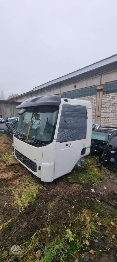 Volvo FL, sunkvežimiai