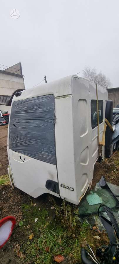 Volvo FL, sunkvežimiai