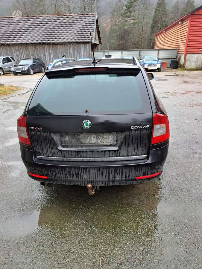 Skoda Octavia по частям