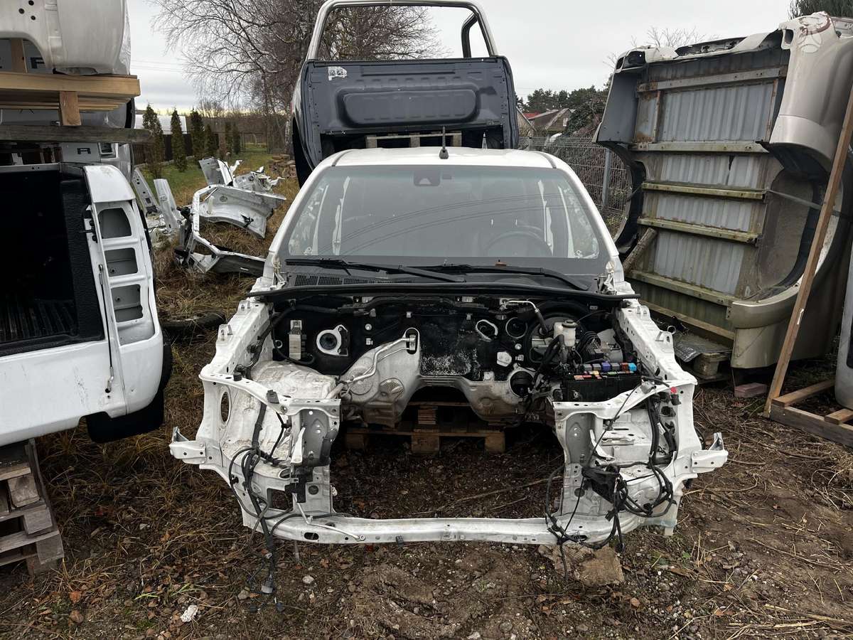 Toyota Hilux kėbulo dalys