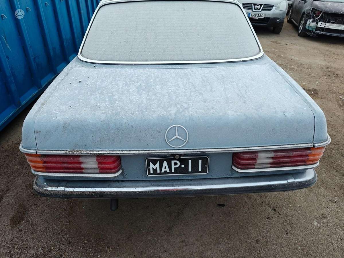 Mercedes-Benz 230 по частям