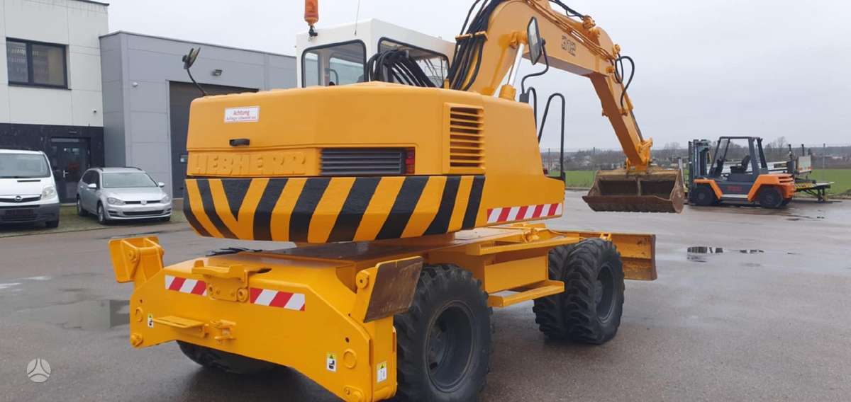 Liebherr A312, excavator