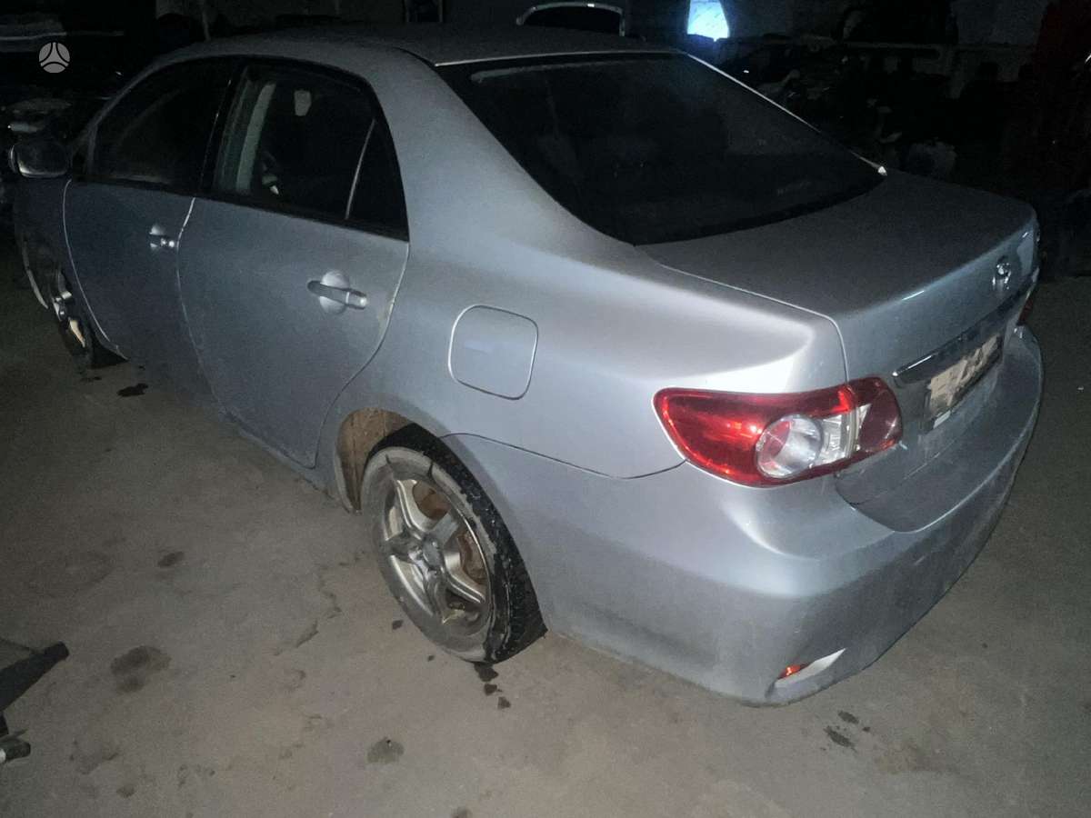 Toyota Corolla по частям. Dalimis