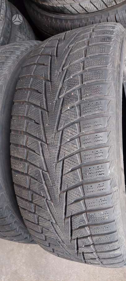 Hankook, winter 235/55 R18