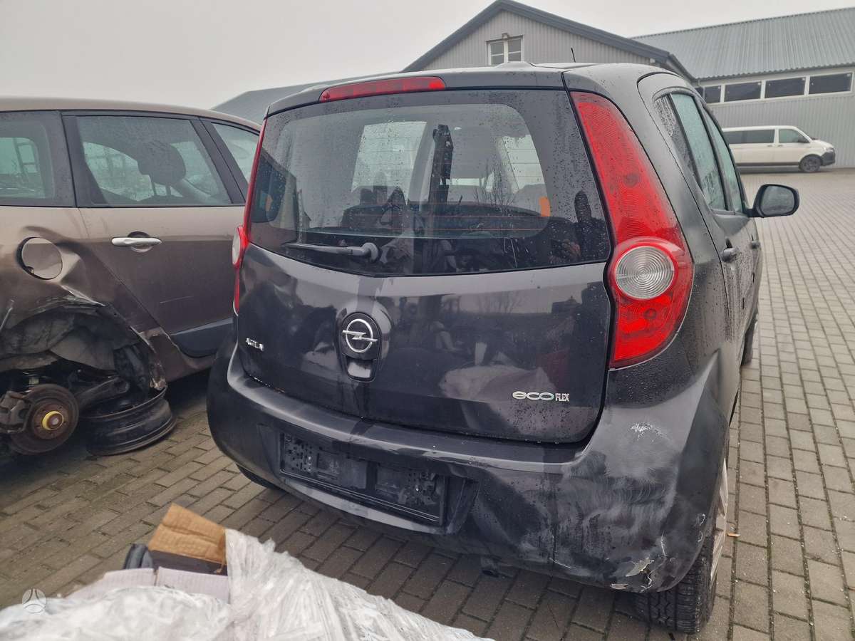 Opel Agila
