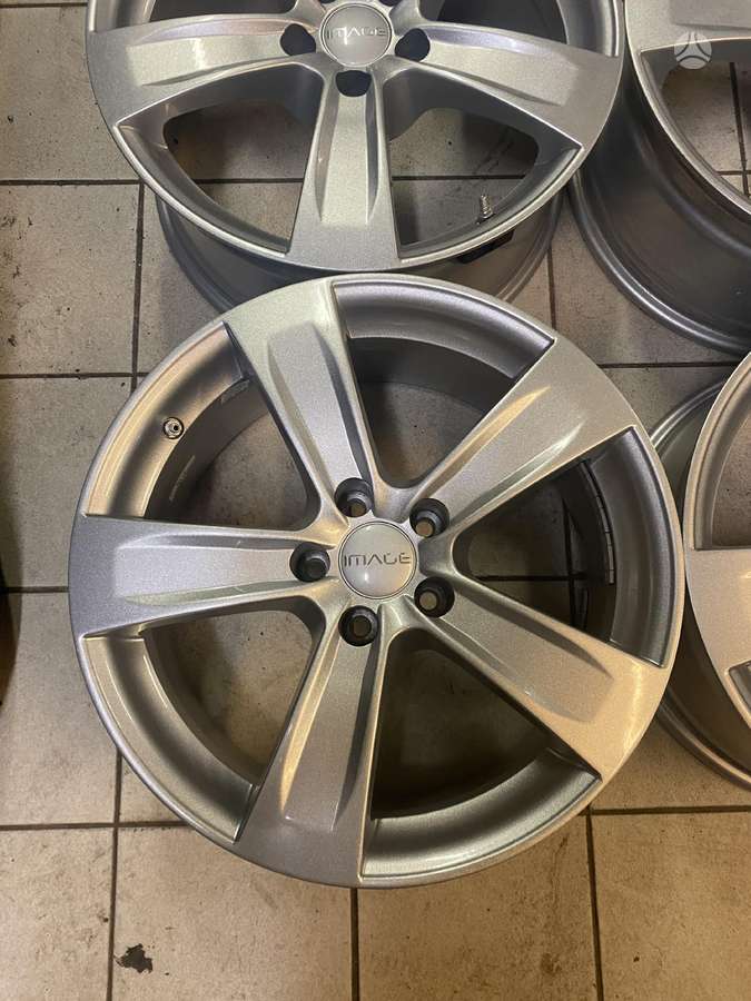 Ispiri Wheels, lengvojo lydinio, R18