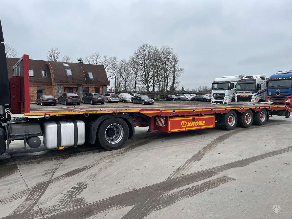 Krone MEGA, flatbed