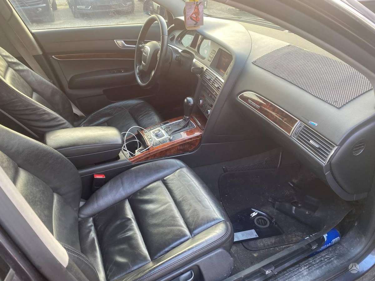 Audi A6 по частям. Pradedama ardyti viskas yra