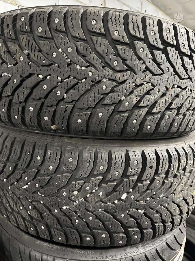 Nokian, зимние 215/60 R16