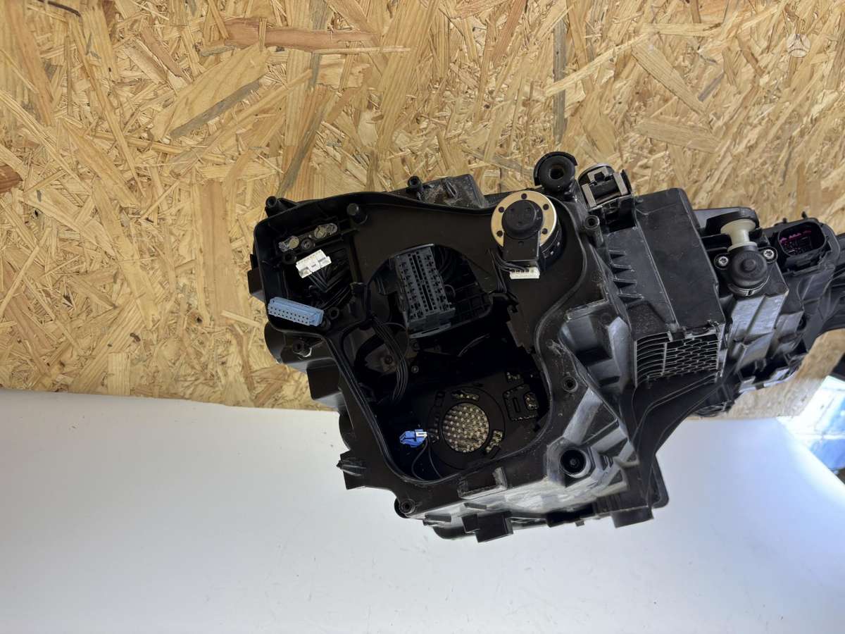 Audi Q8, 4M8941035A, Cen23149