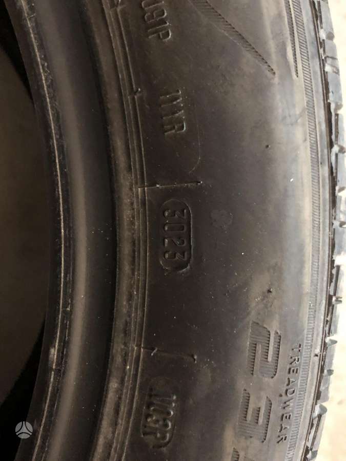 Cooper, summer 235/50 R18