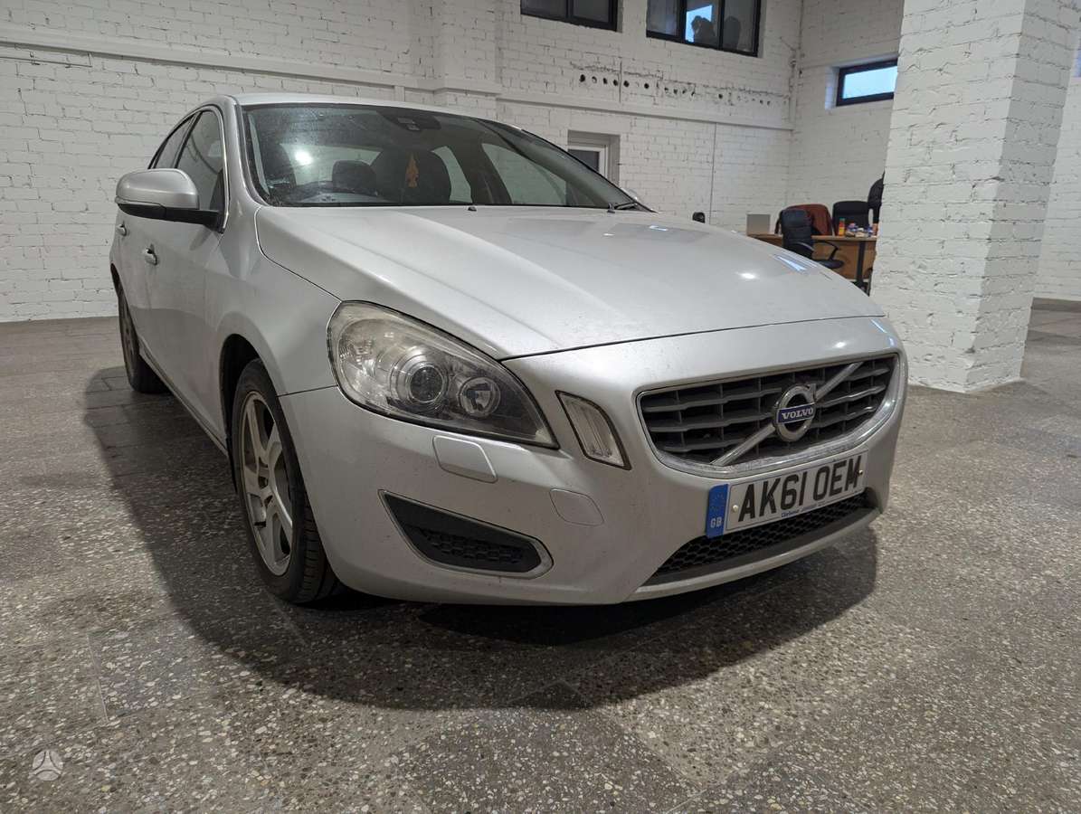 Volvo S60