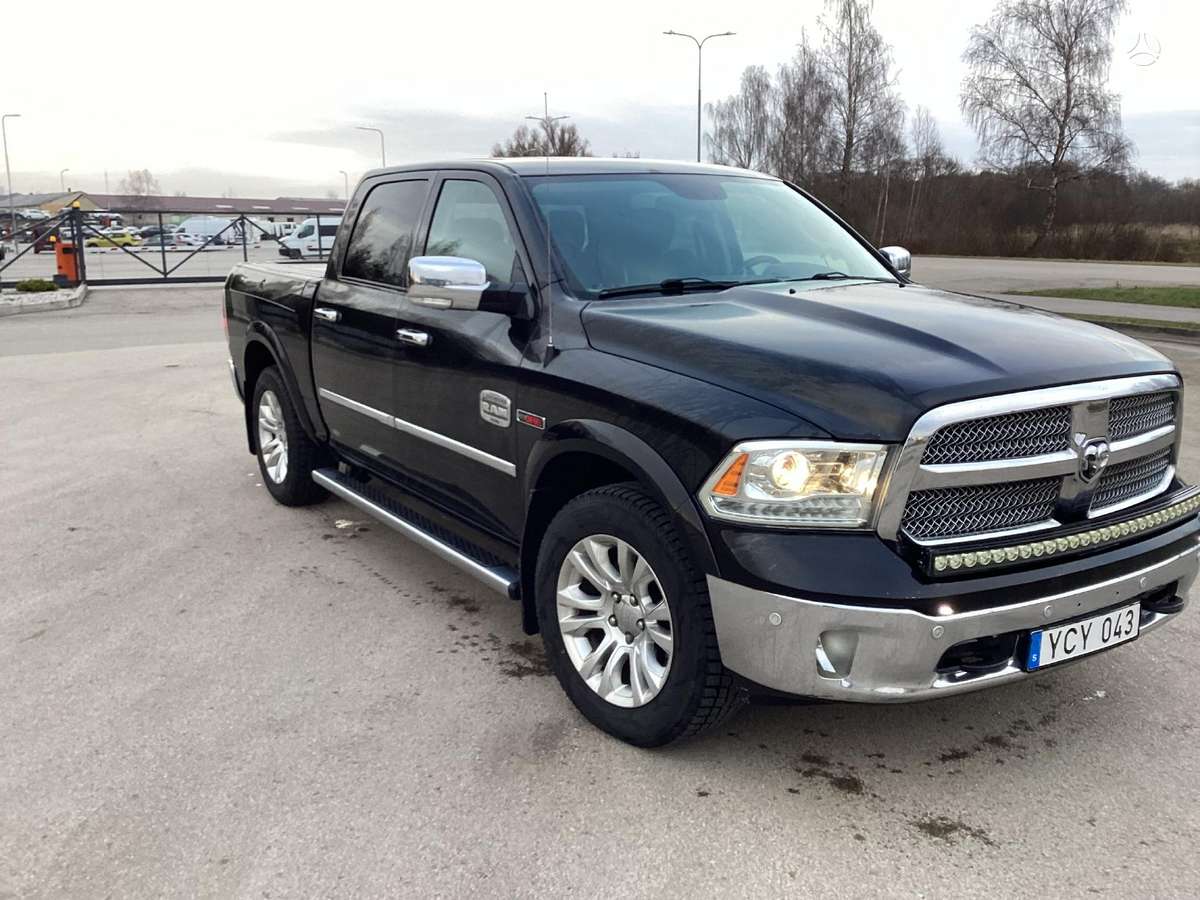 Dodge Ram, 3.0 l., off-road / crossover