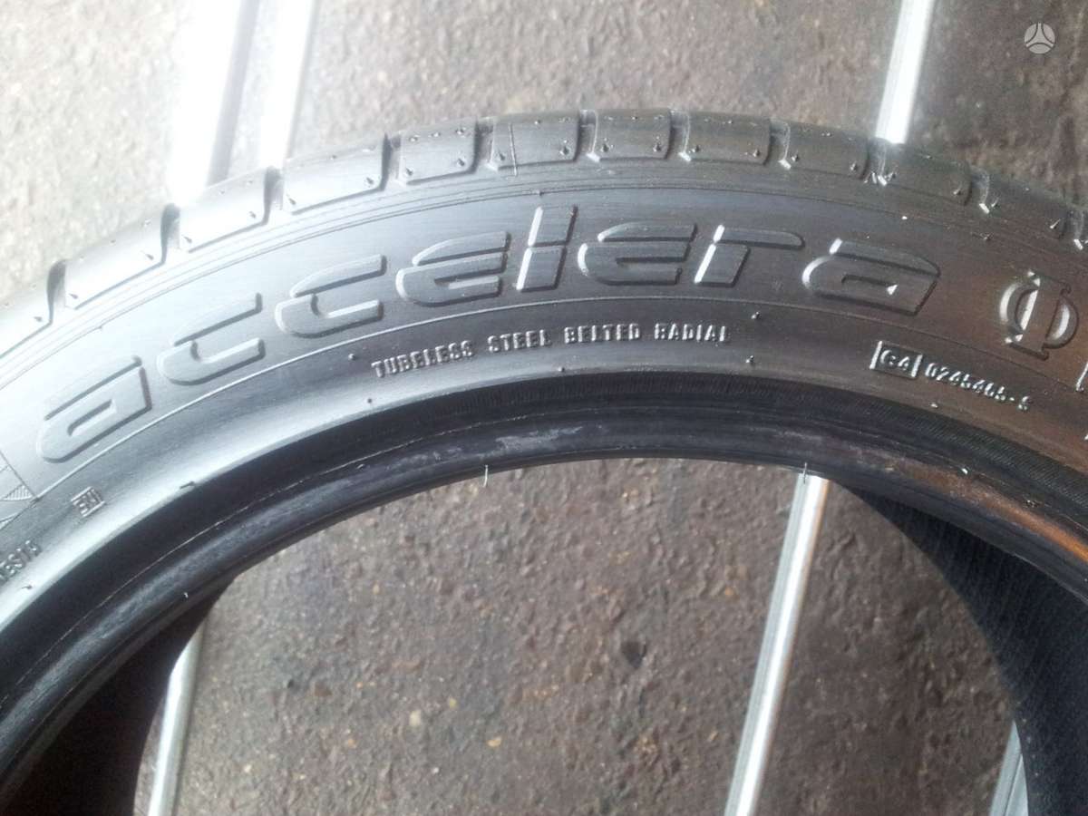 Accelera Accelera apie 8mm, vasarinės 245/45 R18