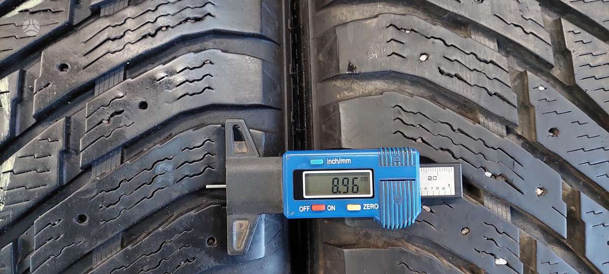 Nokian, winter 315/40 R21