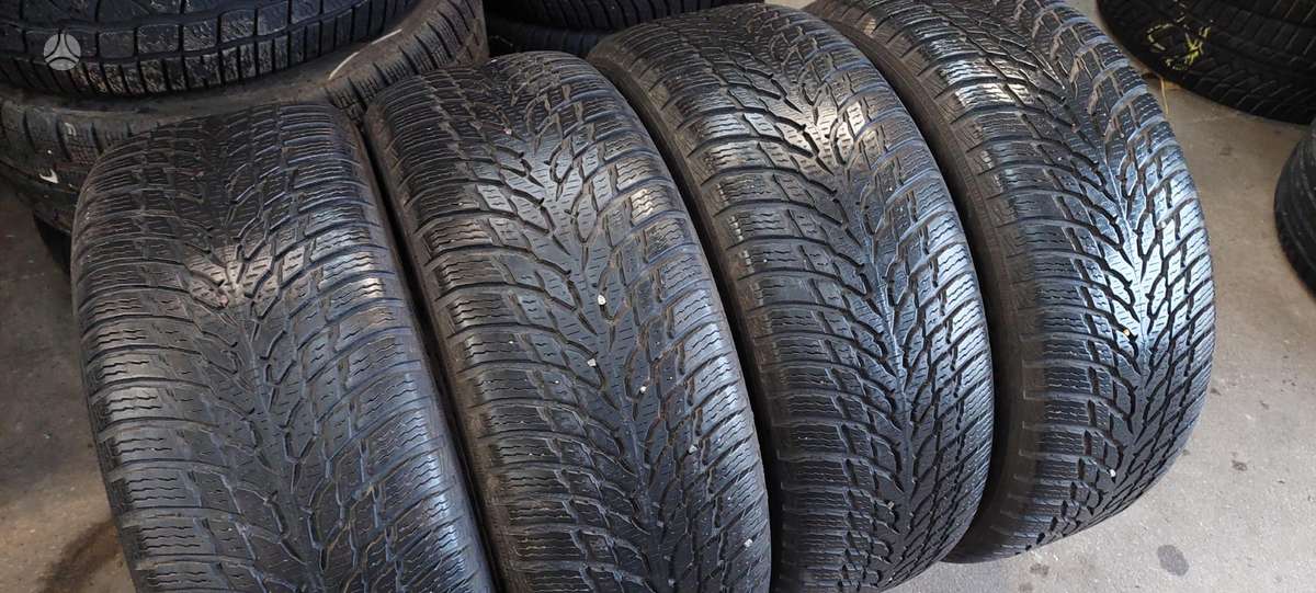 Nokian, winter 215/55 R17